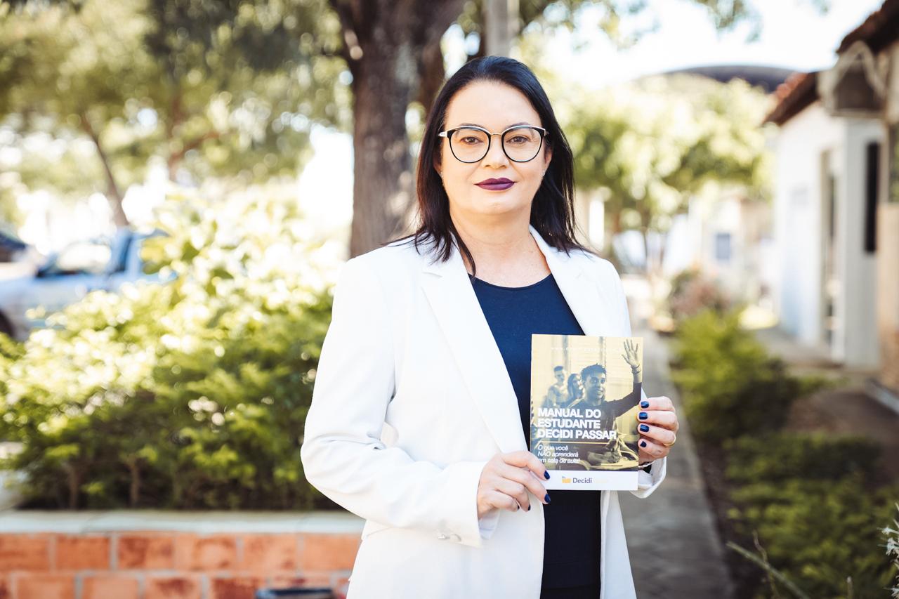 Professora Neydja